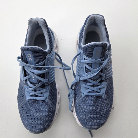 On Cloudswift running shoes Lake Sky Size 8.5 - Picture 3 of 9